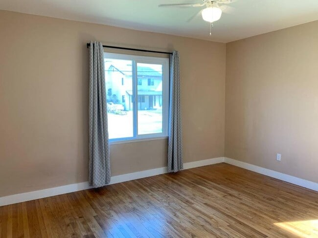 Building Photo - 2.0 bedroom in Rosemead California 91770