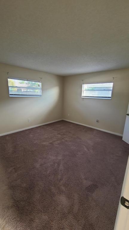 Building Photo - 231 Shore Ln