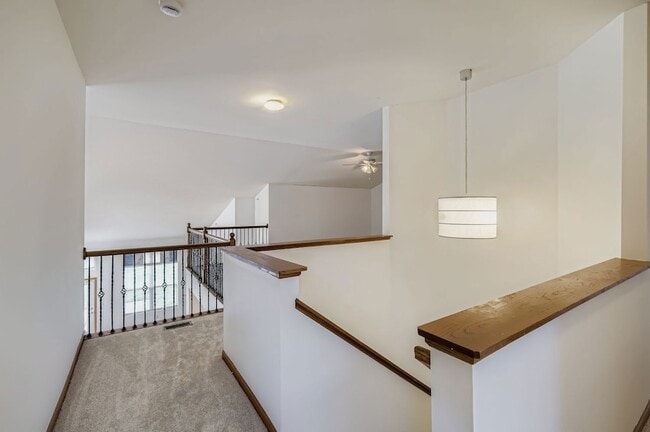 Building Photo - 4579 Half Moon Dr