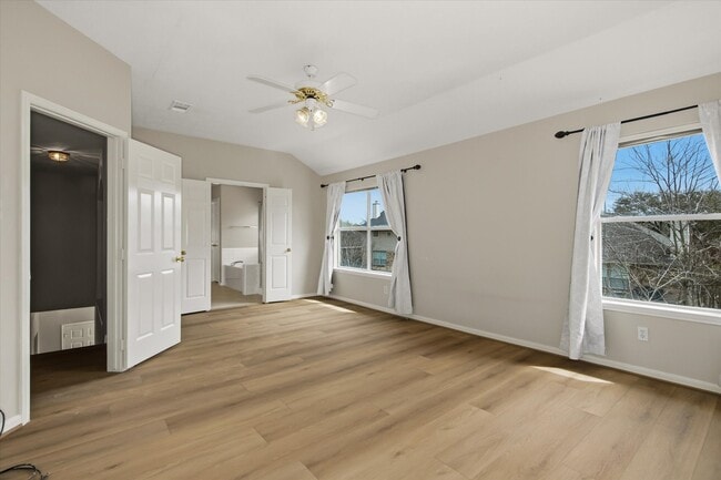 Building Photo - 11511 Mill Bridge Ct