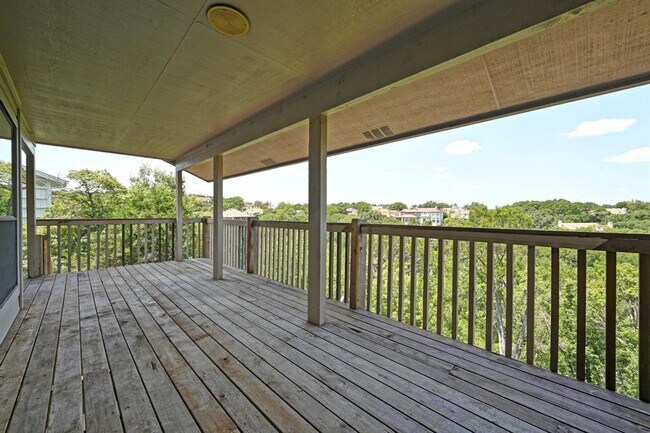 Building Photo - 3510 Native Dancer Cove