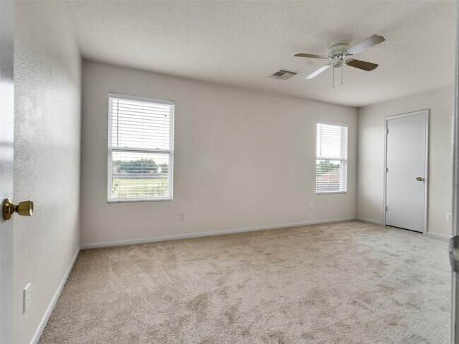Building Photo - 14202 Old Dock Ln