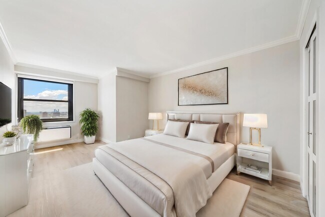 Building Photo - 7855 JFK Blvd E