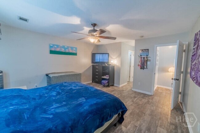 Building Photo - 373 Teal Lake Dr