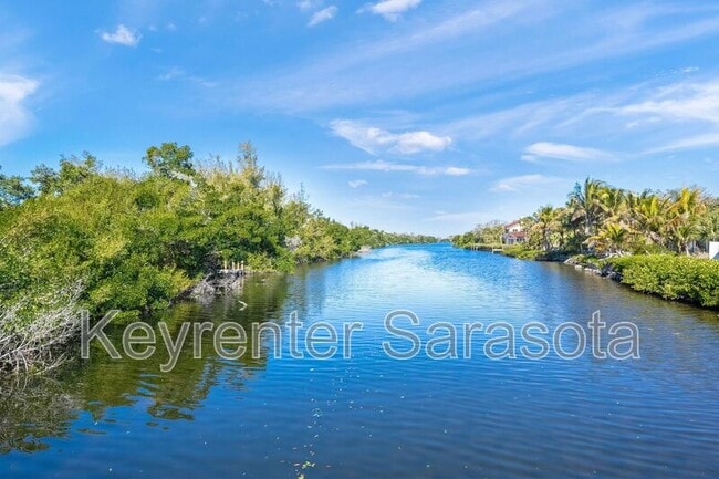 Building Photo - 8560 Heron Lagoon Cir