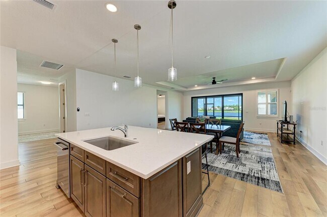 Building Photo - 18530 Midsummer Pl