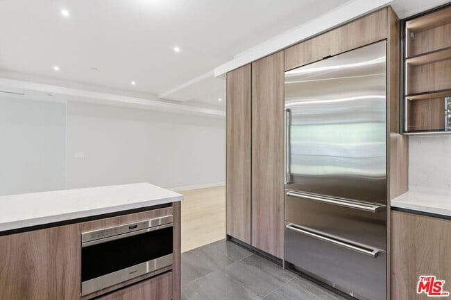 Building Photo - 11769 Bellagio Rd