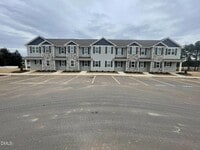 Building Photo - 1007 Peony Ln