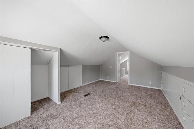 Building Photo - 1349 Perry St