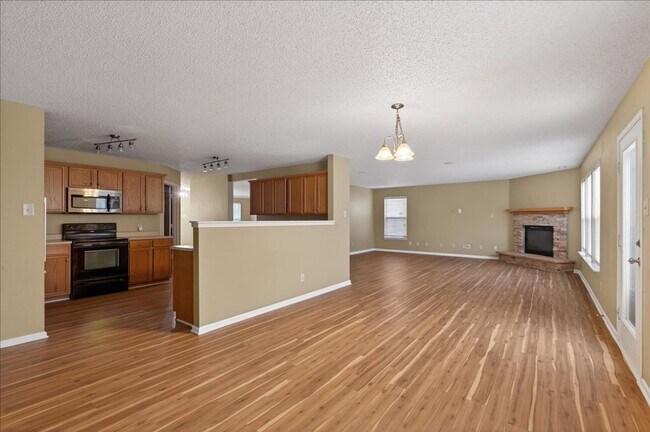 Building Photo - 12599 Majestic Way