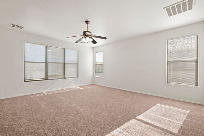 Building Photo - Stunning two-story in San Tan Valley