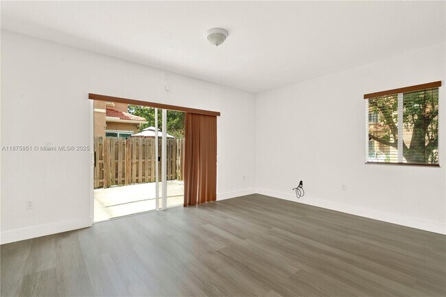 Building Photo - 21422 SW 85th Psge