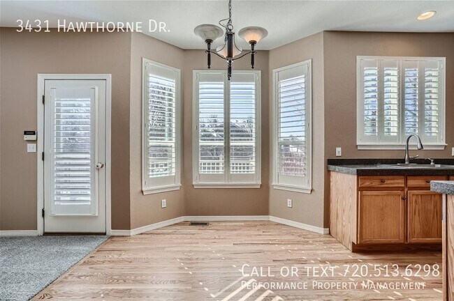 Building Photo - 3431 Hawthorne Dr