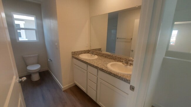 Building Photo - Brand New 4bedroom, 2.5bath in West Roseville