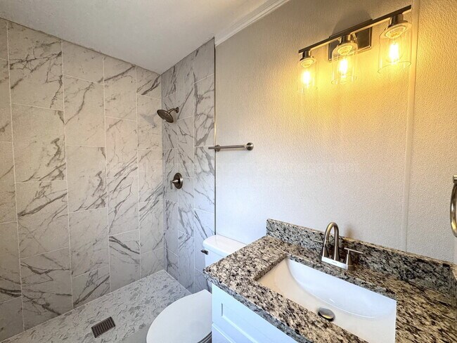 Building Photo - 563 Fort Smith Blvd