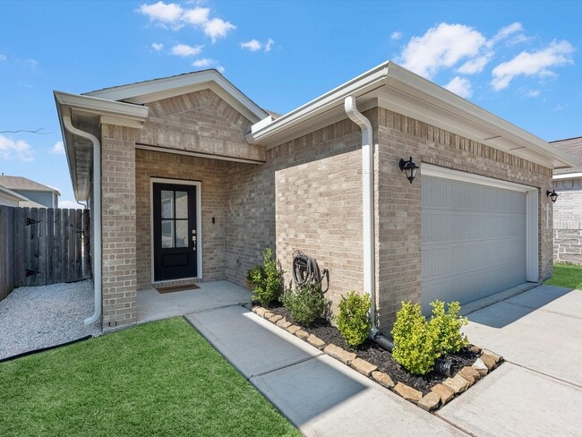 Building Photo - 24751 Russet Bluff Trl