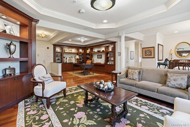 Building Photo - 336 Trotting Ln