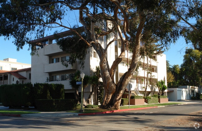 Primary Photo - Spacious La Grange apartments in Century C...