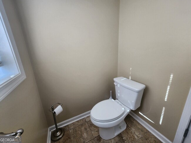 Building Photo - 120 Sol Bridges Rd