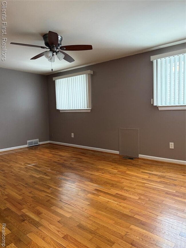 Building Photo - 11477 Aspen Dr