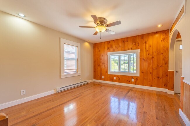 Building Photo - Available Now! Spacious 3-Bedroom Duplex i...