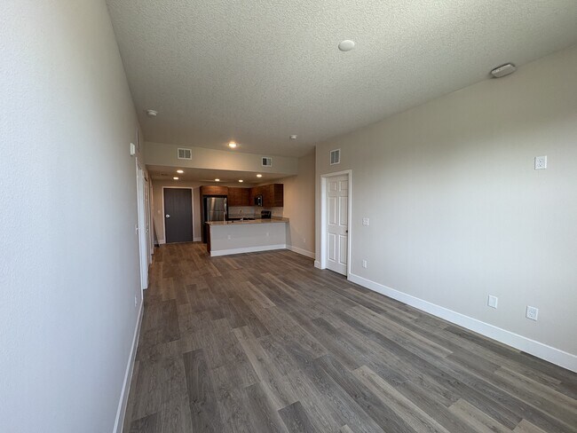 Building Photo - 4424 S Texas Ave