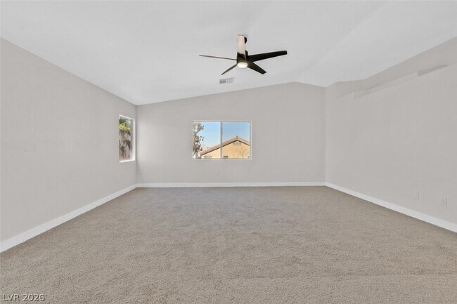 Building Photo - 9316 Perennial Ave