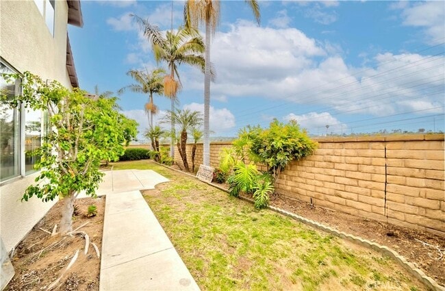 Building Photo - 5338 Chariton Ave