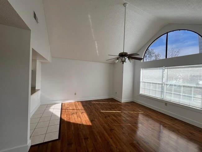 Building Photo - 3127 W Fox Squirrel Dr