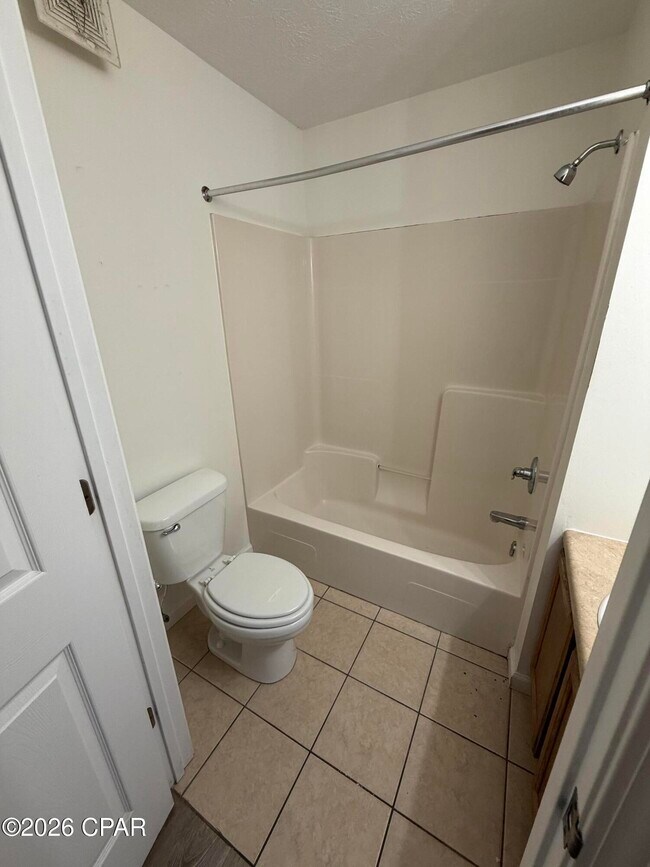 Building Photo - 9117 Laird St