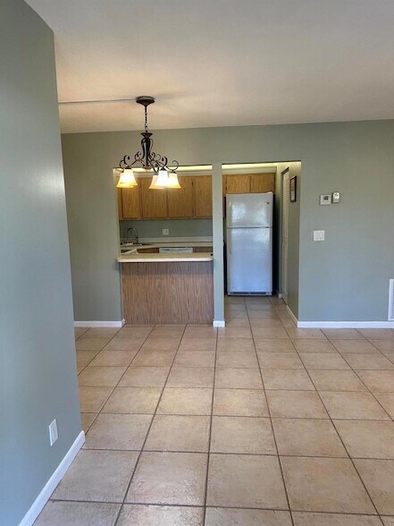 Building Photo - 436 Pine Glen Ln