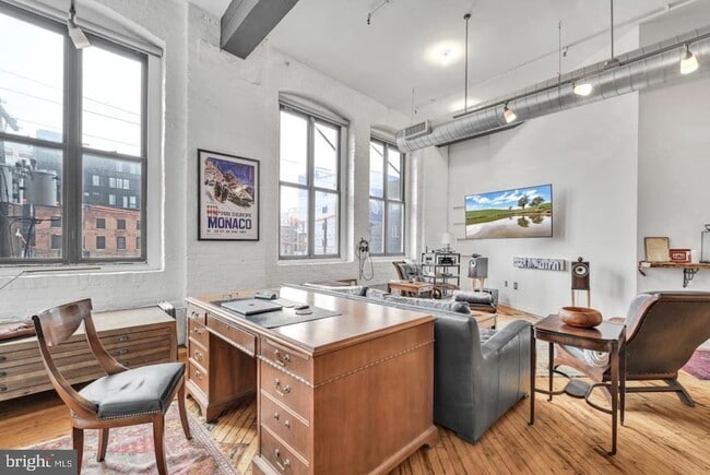 Building Photo - 428-40 N 13th St