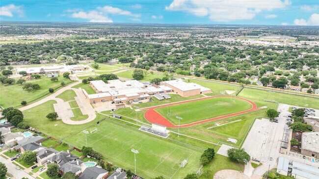 Building Photo - 6543 Horsepen Bayou Dr