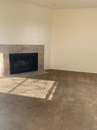 Building Photo - 1011 Meadowlark Ct SE