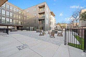 Building Photo - Capitol Flats