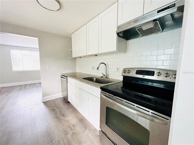 Building Photo - 1016 Atkins Pl