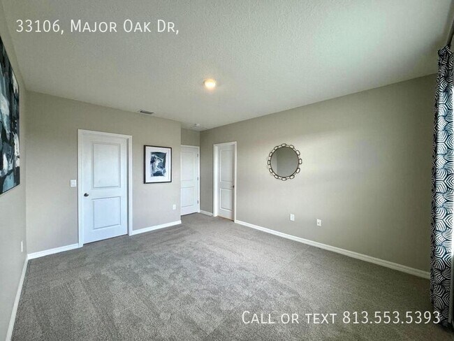 Building Photo - 33106 Major Oak Dr