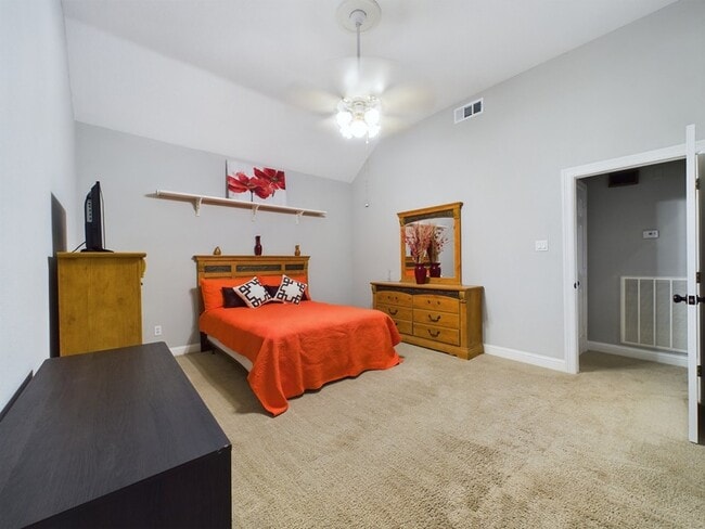 Building Photo - 11614 Taos Ln