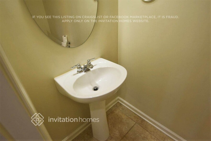 Building Photo - 3012 Grande Heights Dr