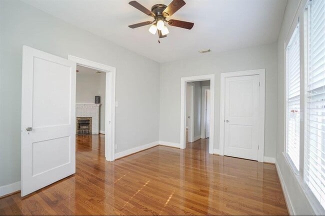 Building Photo - 1603 Oakdale St