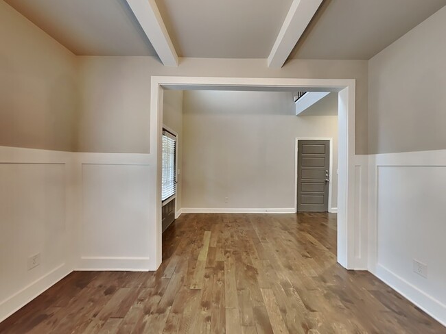 Building Photo - 1711 Cobblefield Cir