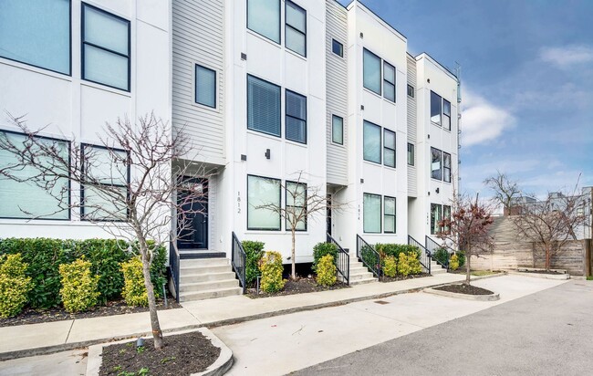 Building Photo - Luxury 3BE/3.5BA located in one of Nashville’s most walkable and vibrant neighborhoods.