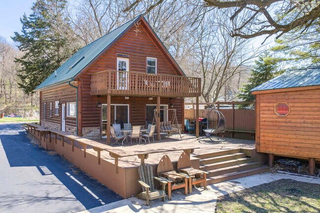 Building Photo - 3341 E 2059th Rd