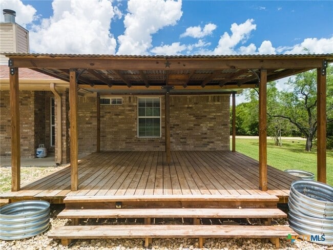 Building Photo - 6060 3300