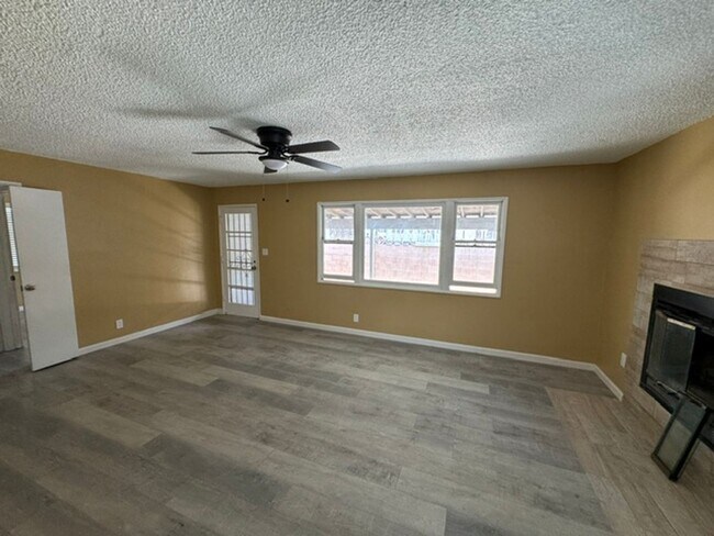 Building Photo - Single Story Cozy Home in San Jacinto
