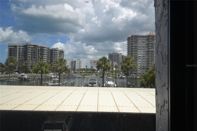 Building Photo - 1651 Sand Key Estates Ct
