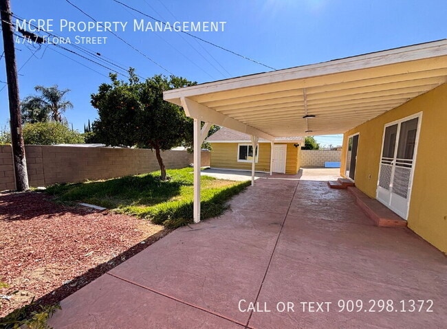 Building Photo - 4747 Flora St