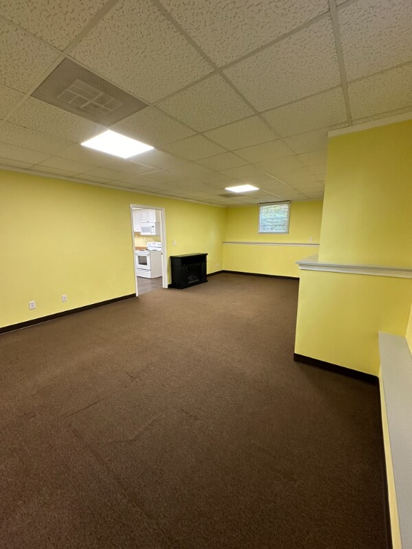 Building Photo - 1675 Old Nelson Rd