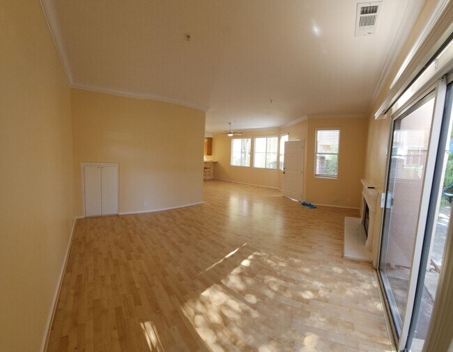 Building Photo - Fantastic home in the Arbors!