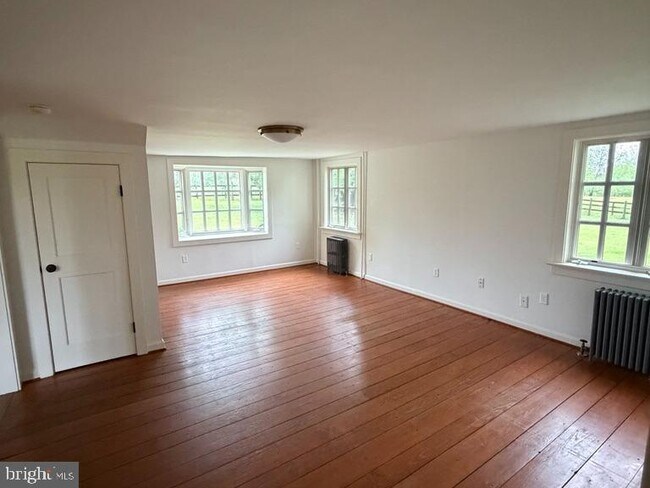 Building Photo - 22637 Willisville Rd